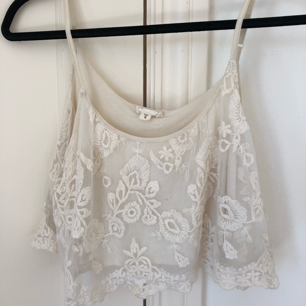 LA Hearts white floral top